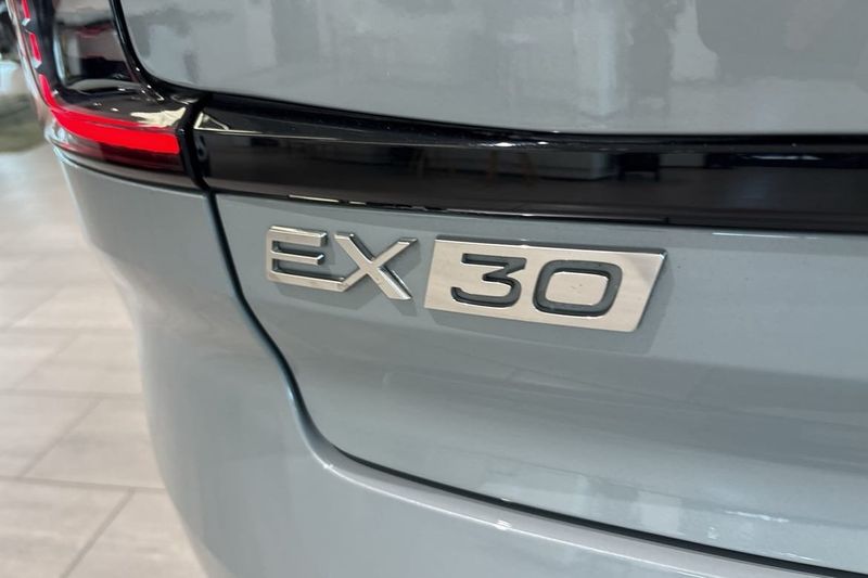 Volvo EX30 bild 12