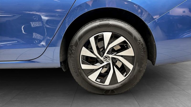 Volkswagen Passat bild 6