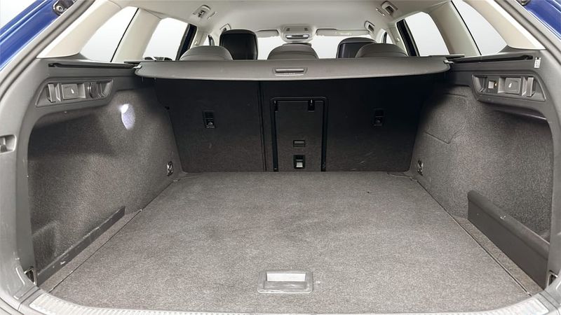 Volkswagen Passat bild 12