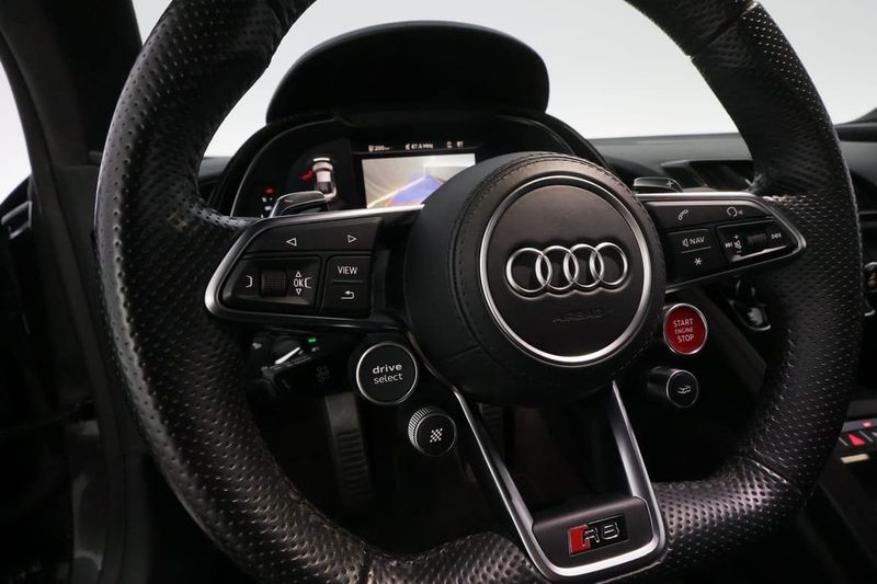 Audi R8 bild 14