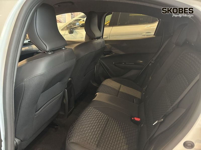 Renault Clio bild 8