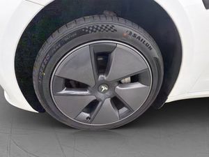 Tesla Model 3 bild 29