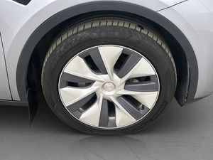 Tesla Model Y bild 34