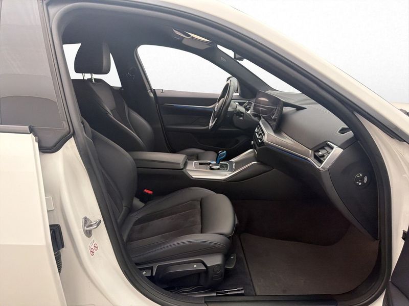 BMW i4 bild 25