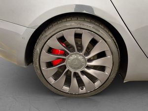 Tesla Model 3 bild 38