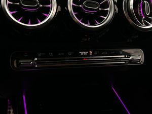 Mercedes EQA300 bild 25