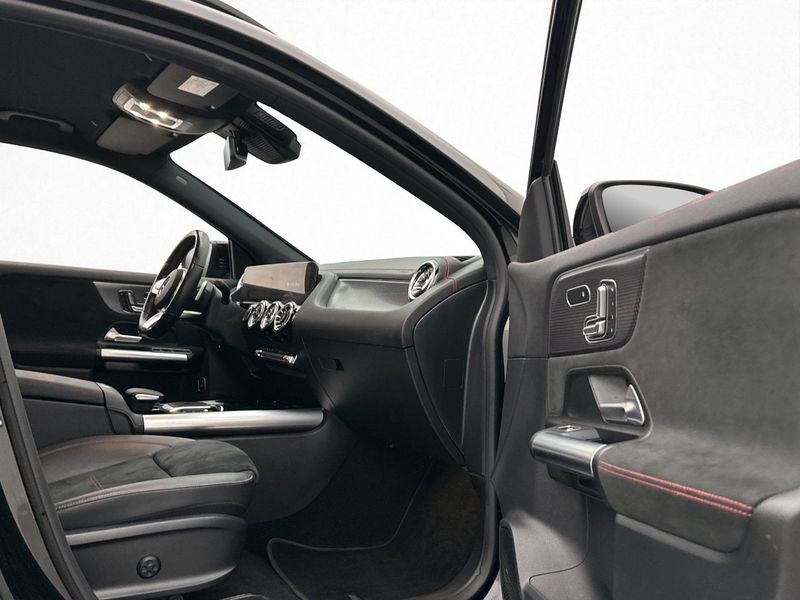 Mercedes EQA300 bild 27