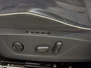 Skoda Enyaq bild 13