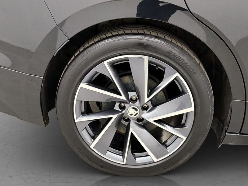 Skoda Enyaq bild 38