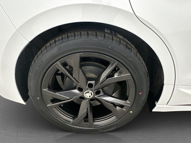 Skoda Enyaq bild 36