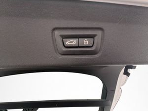 BMW i4 bild 30