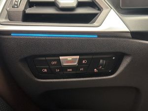 BMW i4 bild 32
