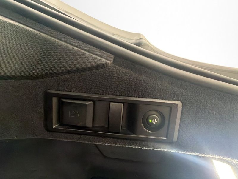 BMW i4 bild 29