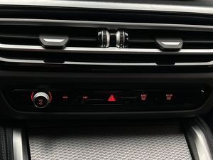 BMW i4 bild 31