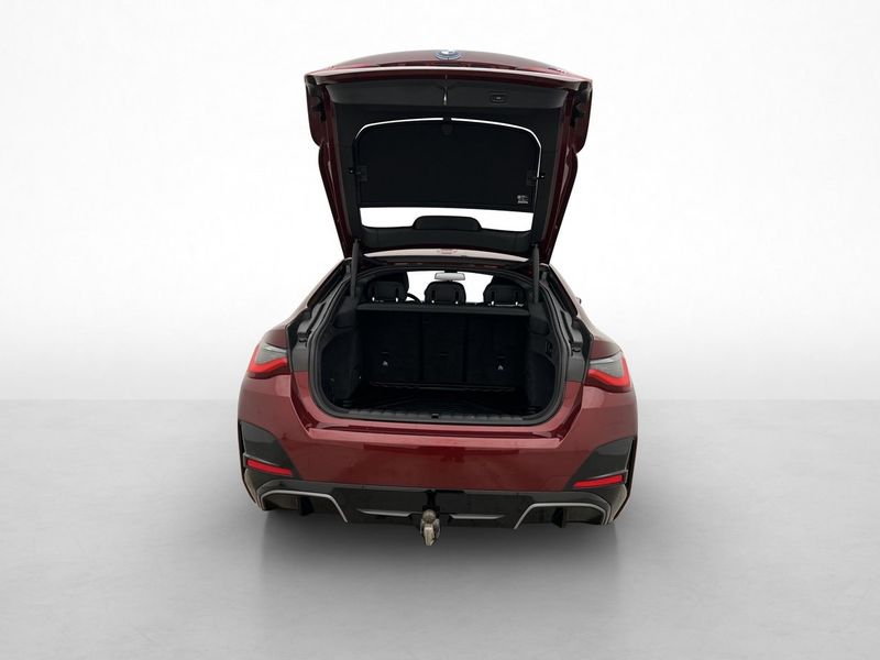 BMW i4 bild 9