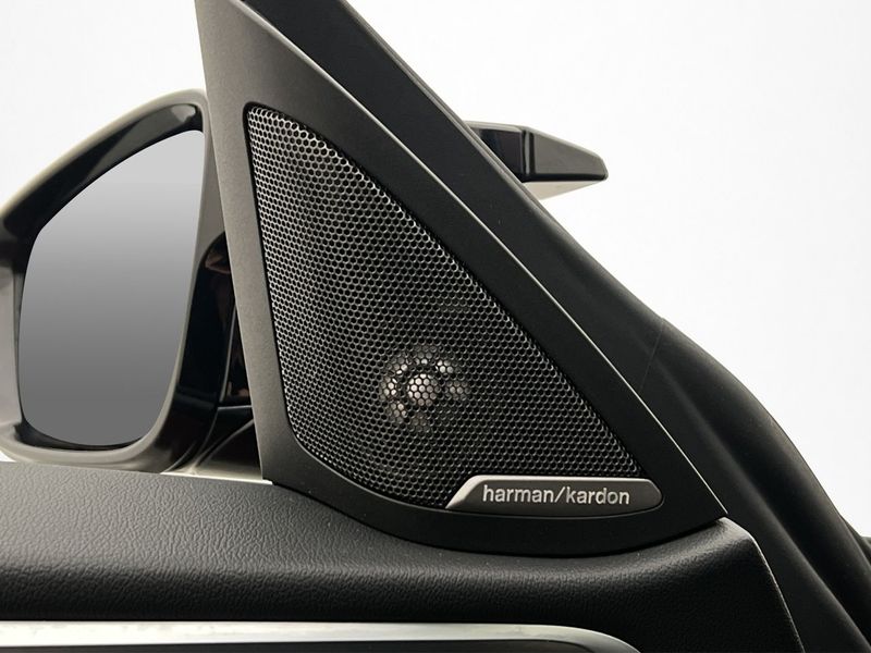BMW i4 bild 11