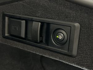 BMW i4 bild 30