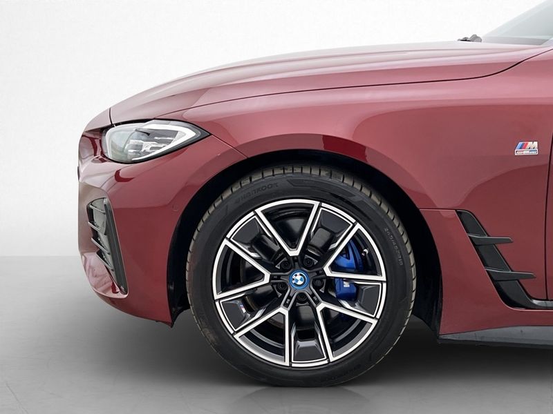 BMW i4 bild 33