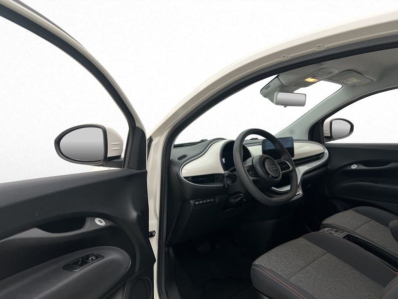 Fiat 500e bild 8