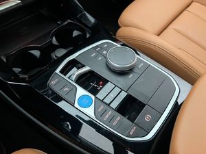 BMW iX3 bild 24