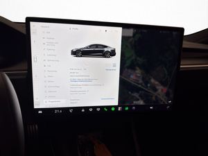 Tesla Model S bild 24