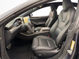 Tesla Model S bild 31