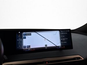 BMW iX bild 15