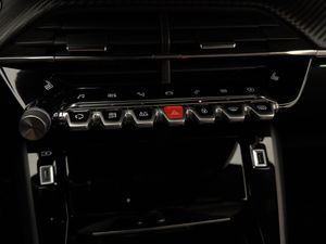 Peugeot e-208 bild 15