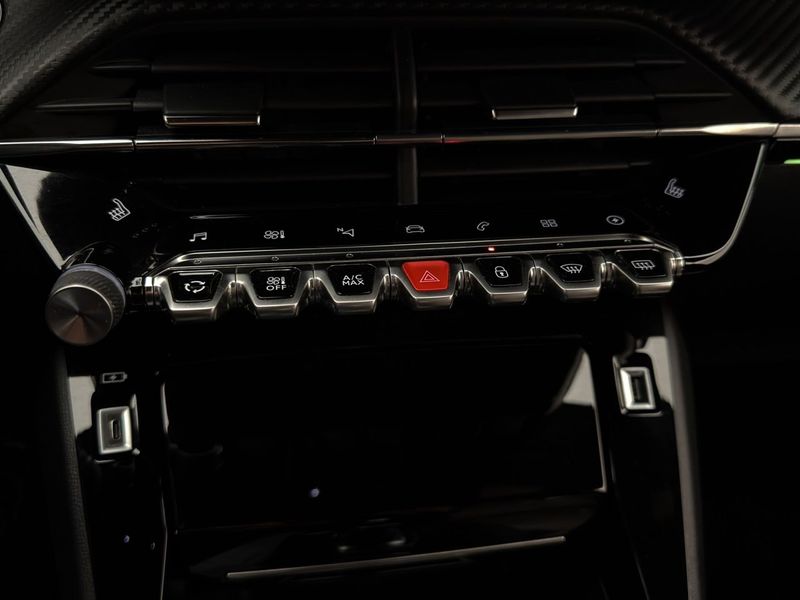 Peugeot e-208 bild 15