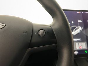 Tesla Model 3 bild 16