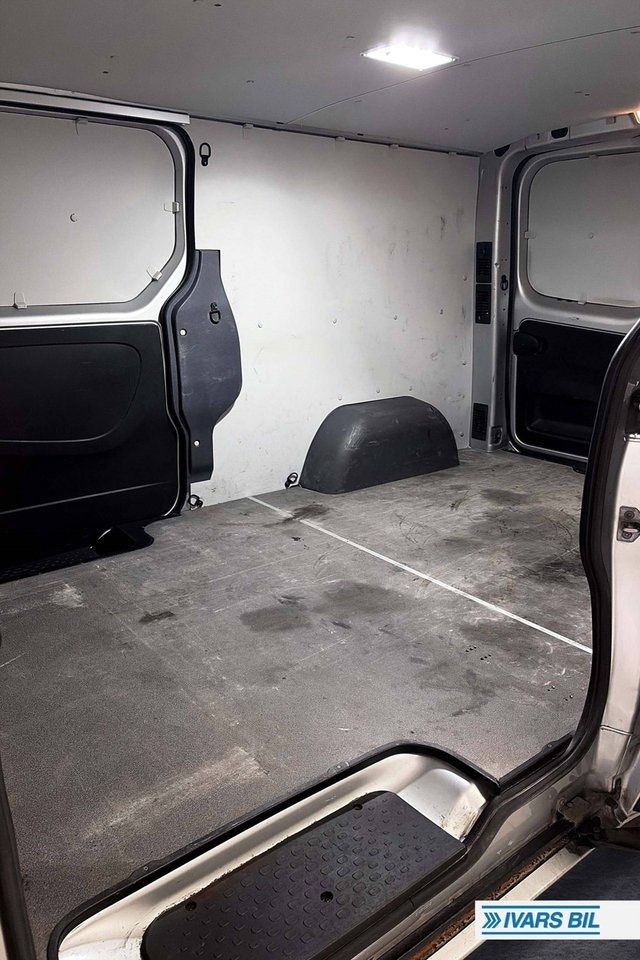 Nissan NV300 bild 5