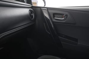 Toyota Auris bild 31