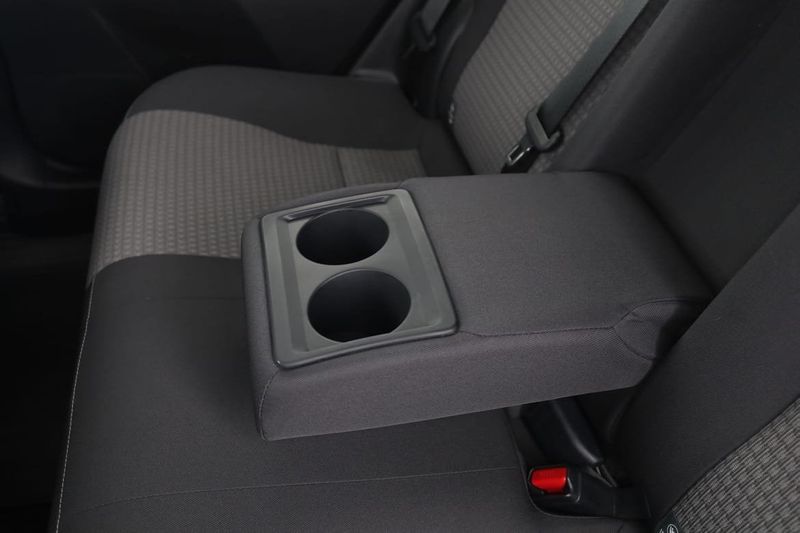 Toyota Auris bild 37