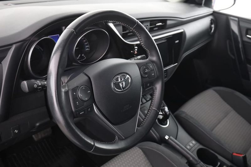 Toyota Auris bild 12