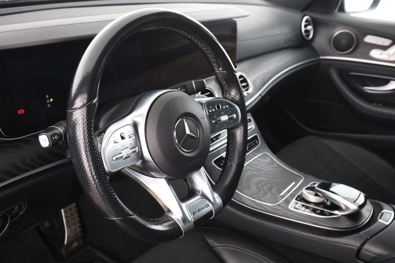 Mercedes E300 bild 12