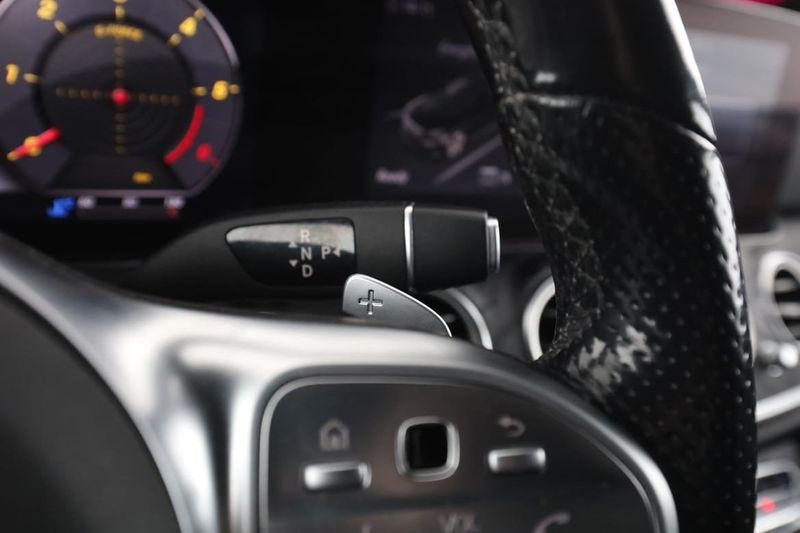 Mercedes E300 bild 36