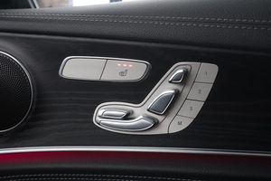 Mercedes E300 bild 32