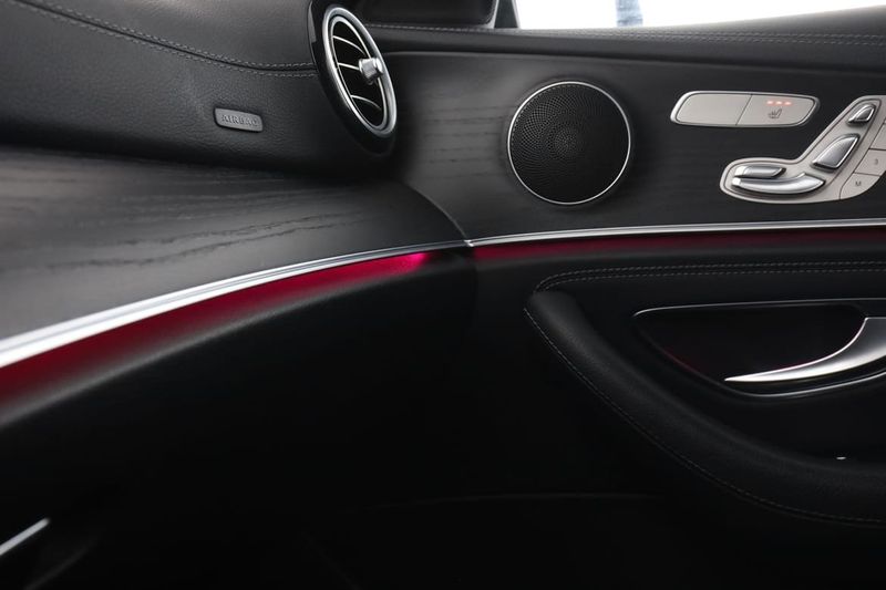 Mercedes E300 bild 33