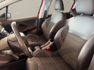 Peugeot 2008 bild 9