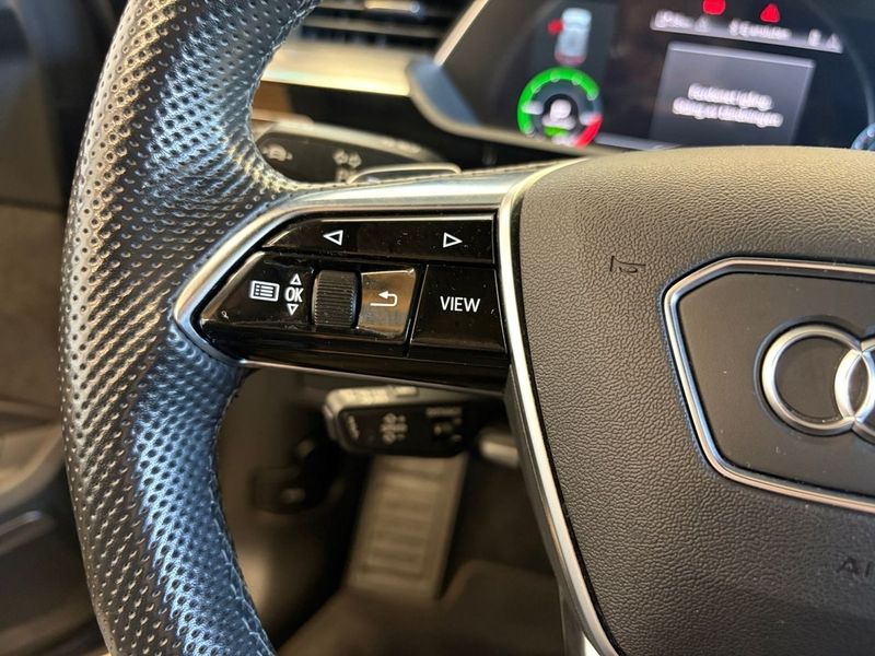 Audi e-tron Sportback bild 21