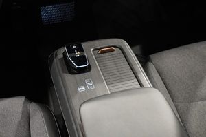 Nissan Ariya bild 12