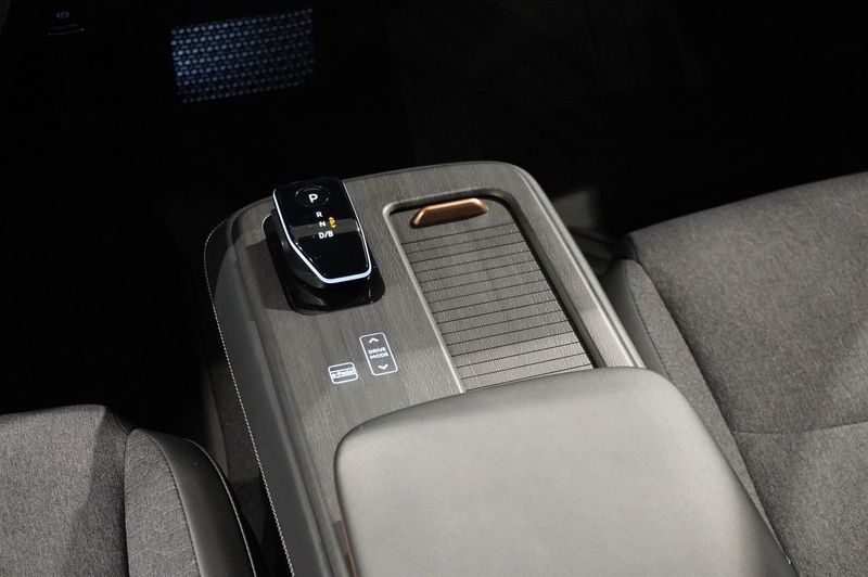 Nissan Ariya bild 12