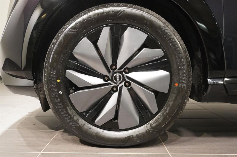 Nissan Ariya bild 7
