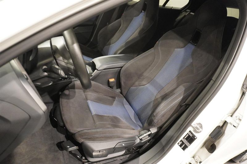 BMW 118 bild 4