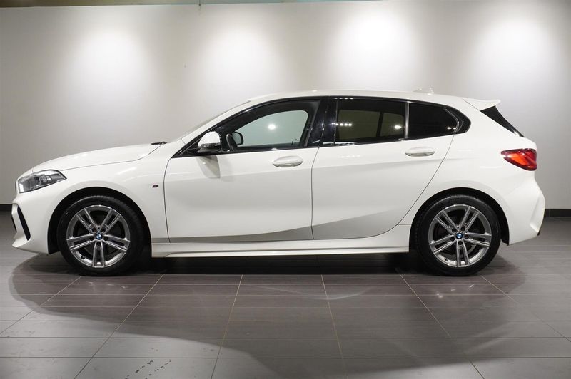 BMW 118 bild 2