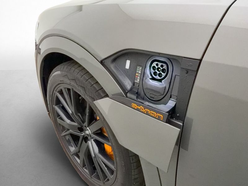 Audi e-tron bild 26