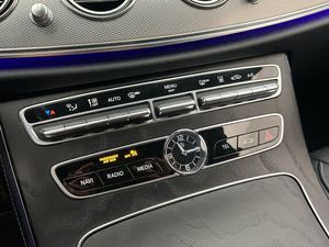 Mercedes E220 bild 32