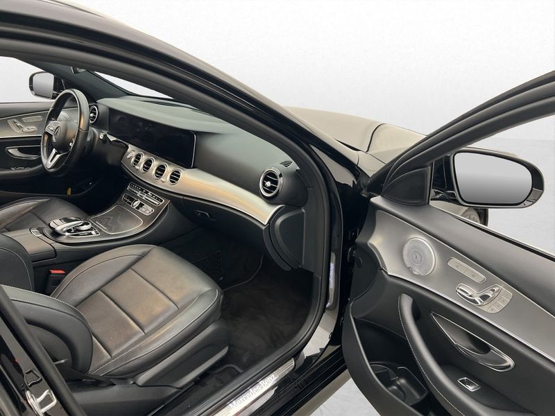 Mercedes E220 bild 18