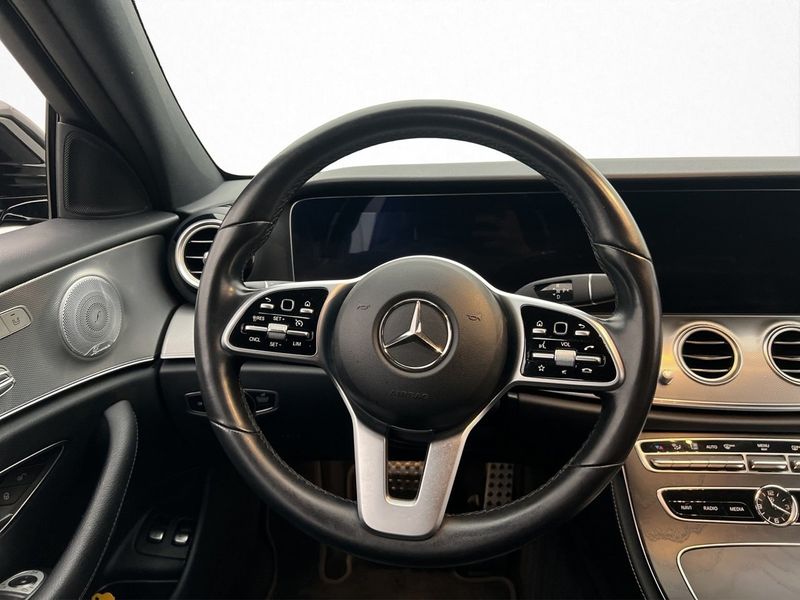 Mercedes E220 bild 16