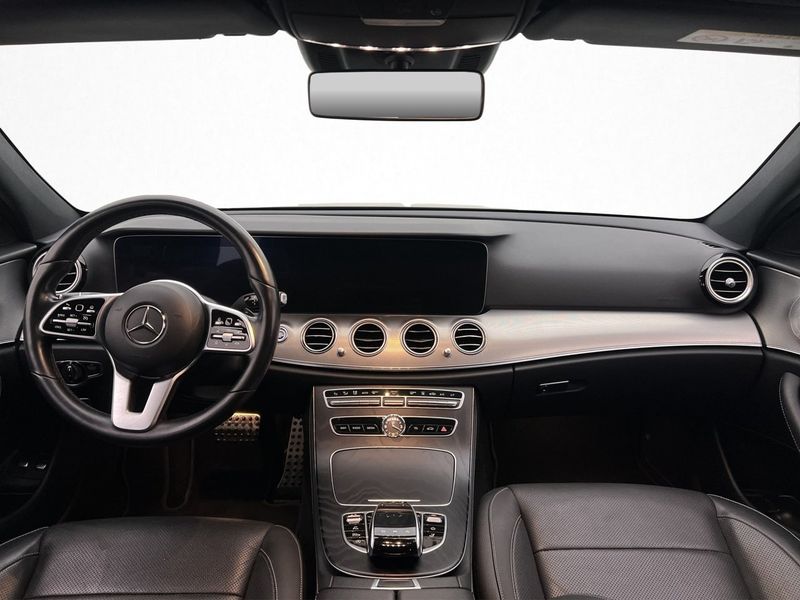 Mercedes E220 bild 15